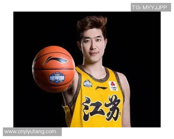 吴冠希：从篮球新星到职业生涯的璀璨之路与未来展望