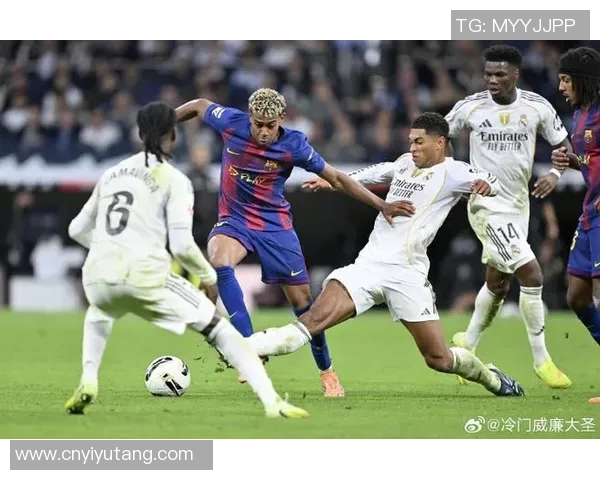 巴萨与皇马1011巅峰对决回顾球迷心中的经典之战